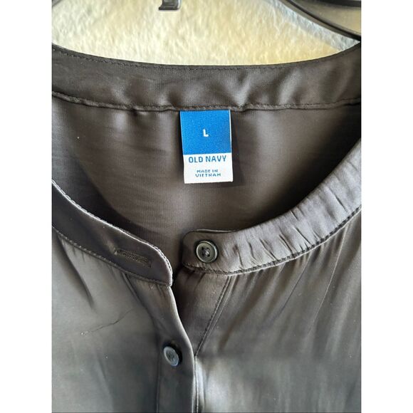 ❤️Old Navy Short Sleeve Bouse - Picture 2 of 6